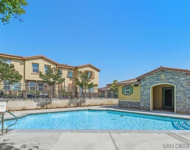 8011 City View Pl - Photo Thumbnail 36