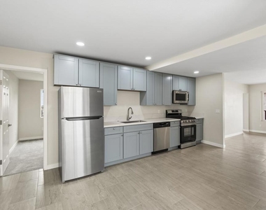 153 Dahlia Avenue - Photo Thumbnail 15