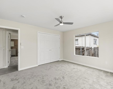 153 Dahlia Avenue - Photo Thumbnail 21