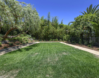 1090 El Medio Avenue - Photo Thumbnail 32