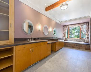 1090 El Medio Avenue - Photo Thumbnail 19