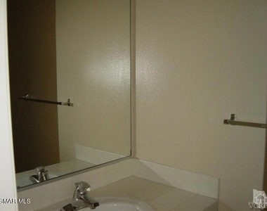 6813 Eaglehaven Lane - Photo Thumbnail 16