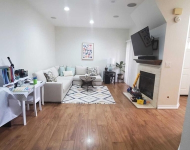 5780 Freebird Lane - Photo Thumbnail 3