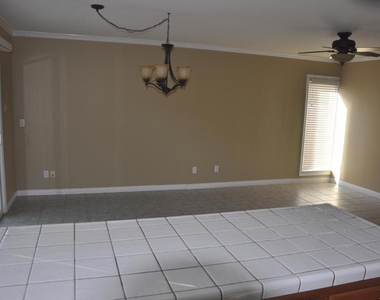 1568 Covington Avenue - Photo Thumbnail 5