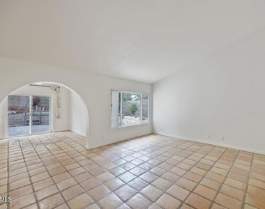 1114 Evenstar Avenue - Photo Thumbnail 6