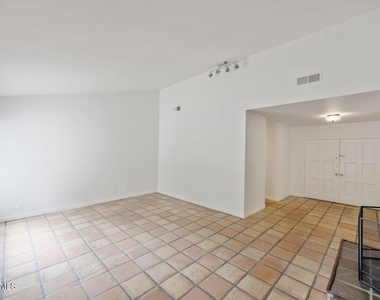 1114 Evenstar Avenue - Photo Thumbnail 5