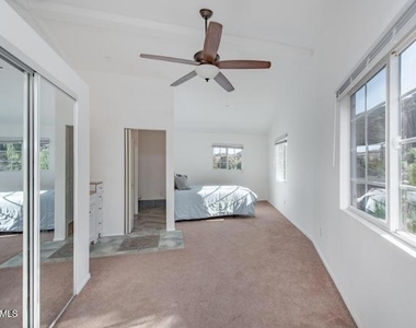 1088 Casa Grande Drive - Photo Thumbnail 5