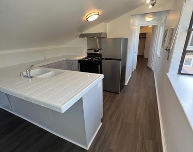 1415 Hillcrest Drive - Photo Thumbnail 1