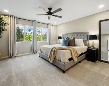 84131 Azzura Way Way - Photo Thumbnail 12