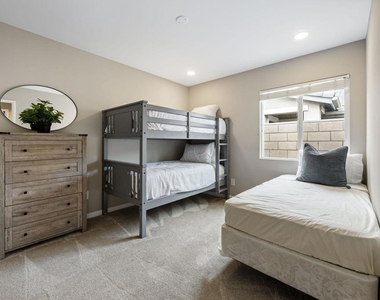 84131 Azzura Way Way - Photo Thumbnail 19