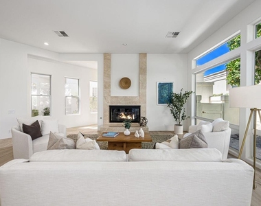75070 Muirfield Court - Photo Thumbnail 2