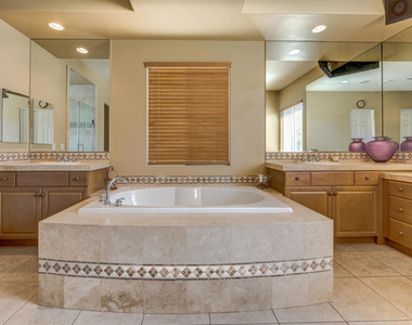 79942 Julee Court - Photo Thumbnail 18