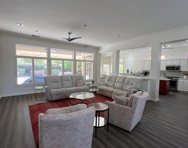 78119 Elenbrook Court - Photo Thumbnail 5