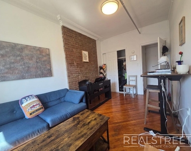 109 Joralemon Street - Photo Thumbnail 1
