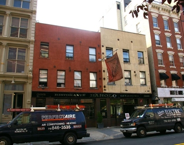 King Street - Photo Thumbnail 4