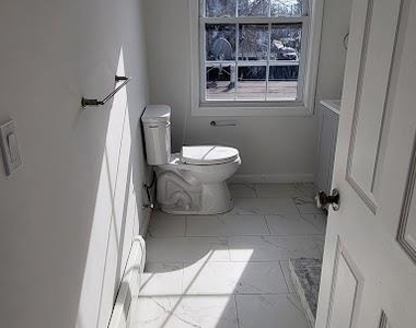 83 Kraemer Street - Photo Thumbnail 9