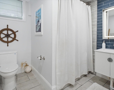 1a Gerald Lane - Photo Thumbnail 20