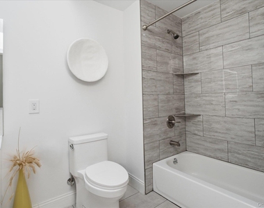 1a Gerald Lane - Photo Thumbnail 21