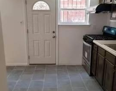8426 Beverly Road - Photo Thumbnail 4