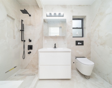 132-55 41 Road - Photo Thumbnail 10
