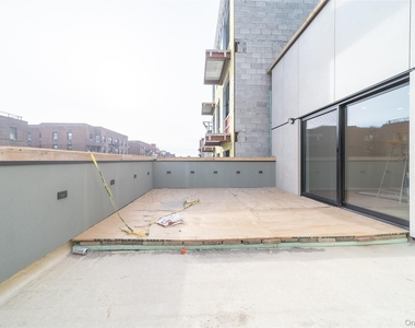 132-55 41 Road - Photo Thumbnail 14