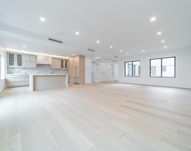 132-55 41 Road - Photo Thumbnail 3