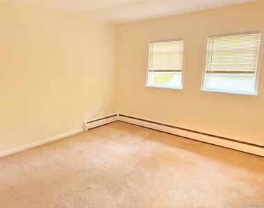 12 Lake Drive - Photo Thumbnail 12