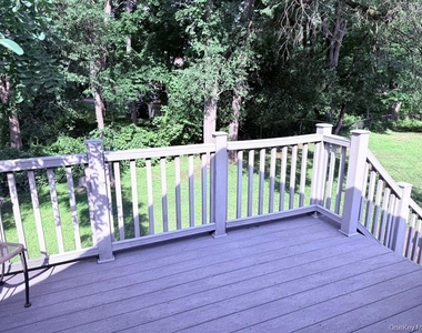 12 Lake Drive - Photo Thumbnail 3