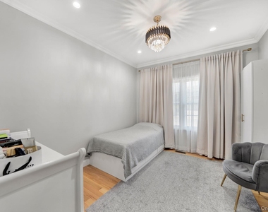 2245 Plum Tree Road N - Photo Thumbnail 40