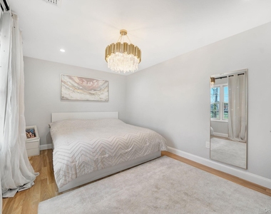 2245 Plum Tree Road N - Photo Thumbnail 25