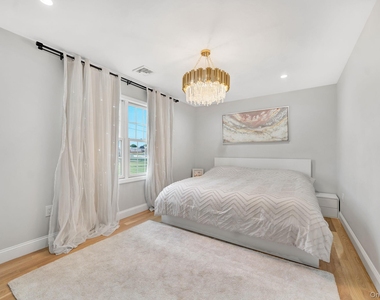 2245 Plum Tree Road N - Photo Thumbnail 26