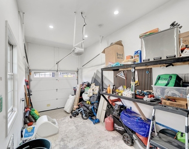 2245 Plum Tree Road N - Photo Thumbnail 38