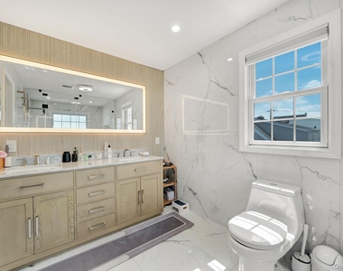 2245 Plum Tree Road N - Photo Thumbnail 29