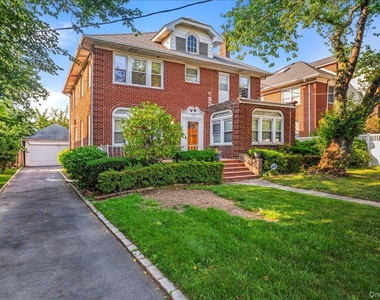 942 Greenfield Road - Photo Thumbnail 22