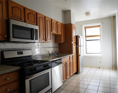 50-05 43 Ave - Photo Thumbnail 4