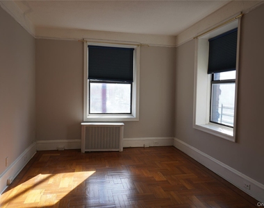 50-05 43 Ave - Photo Thumbnail 7
