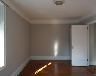 50-05 43 Ave - Photo Thumbnail 8