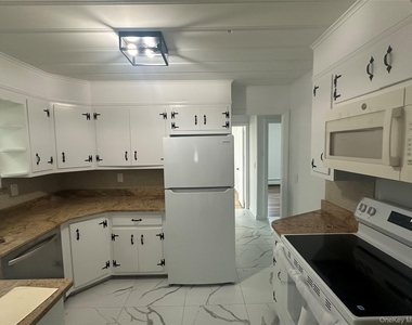 168 Lenox Avenue - Photo Thumbnail 8