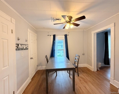 36 Wallkill Avenue - Photo Thumbnail 4