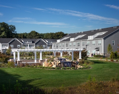 495 Middle Country Road - Photo Thumbnail 2