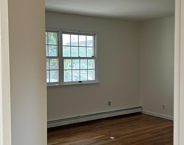 106 Harrison Avenue - Photo Thumbnail 4