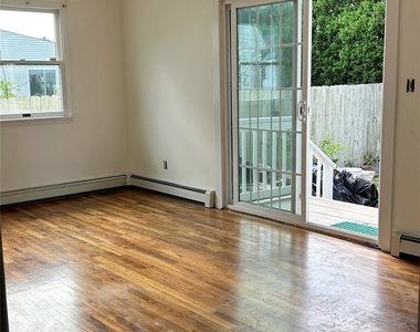 106 Harrison Avenue - Photo Thumbnail 6
