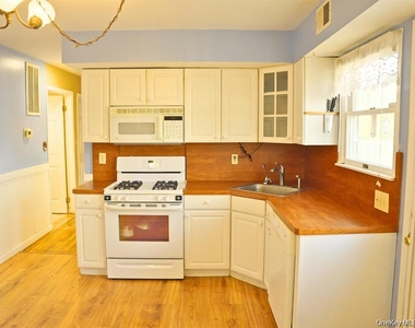 106 Harrison Avenue - Photo Thumbnail 10
