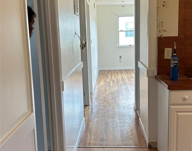 106 Harrison Avenue - Photo Thumbnail 9