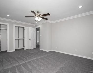 34 Longfellow Avenue - Photo Thumbnail 5