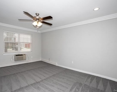 34 Longfellow Avenue - Photo Thumbnail 4