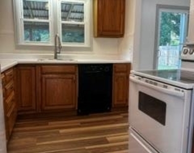 13 Stanley Street - Photo Thumbnail 12