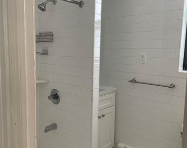 4415 64th Street - Photo Thumbnail 6