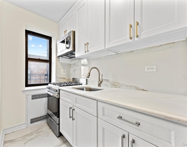 35-35 75th Street - Photo Thumbnail 9