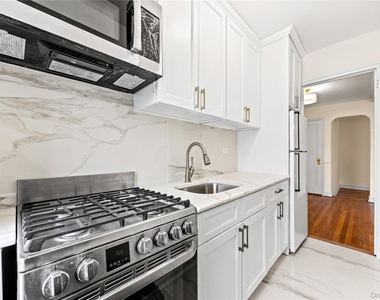 35-35 75th Street - Photo Thumbnail 10